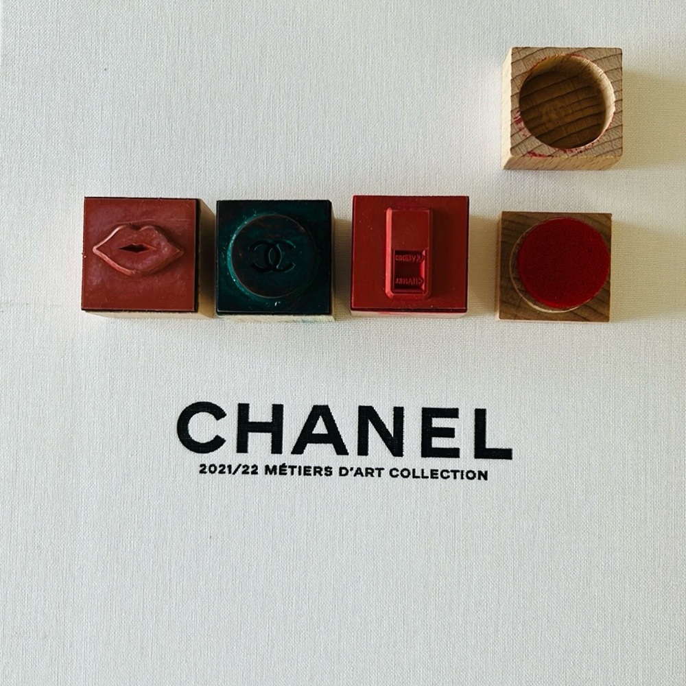 CHANEL Stamp Set
